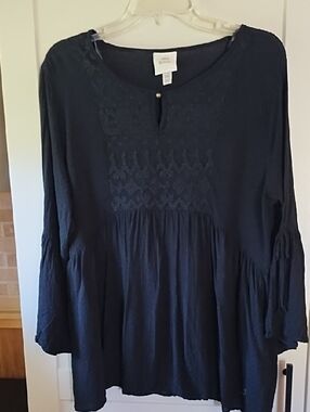 Knox Rose Black Peasant Blouse with Smocked Front And Bell Sleeves